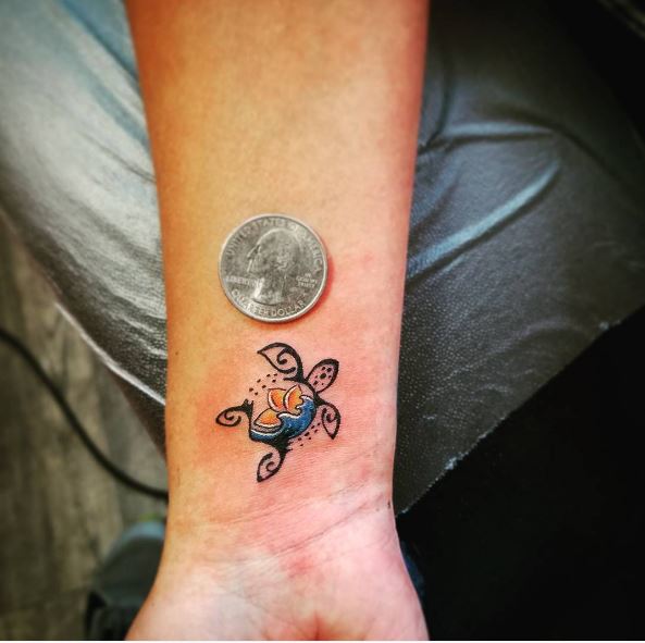 50+ Adorable Tiny Micro Tattoos for Guys (2020) Small Meaningful Designs