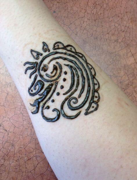 50 Simple Henna Tattoos For Women Men 21