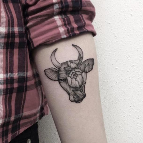 Small Simple Bull Tattoo Designs (143)