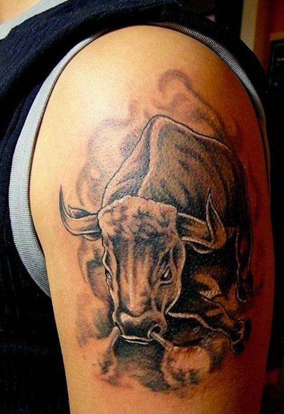Small Simple Bull Tattoo Designs (156)