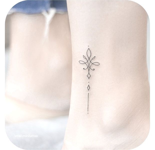 Lily Shoulder Tattoos Meaning Ideas Designs (131)