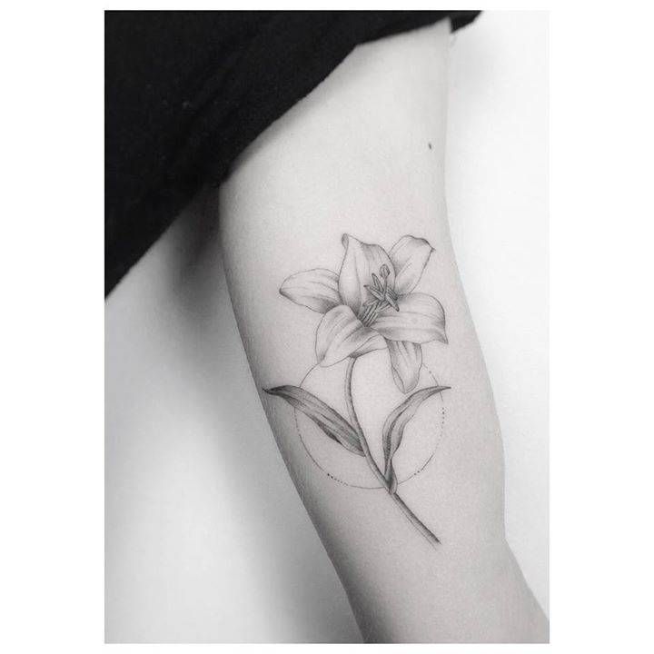 Lily Shoulder Tattoos Meaning Ideas Designs (175)