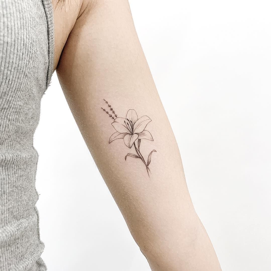 Lily Shoulder Tattoos Meaning Ideas Designs (240)