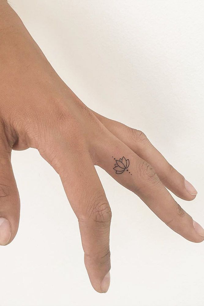 Tiny Tattoo Ideas Designs 23