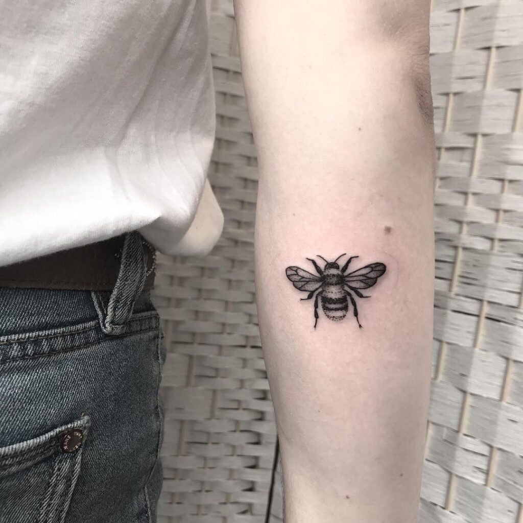 Bee Tattoos 118